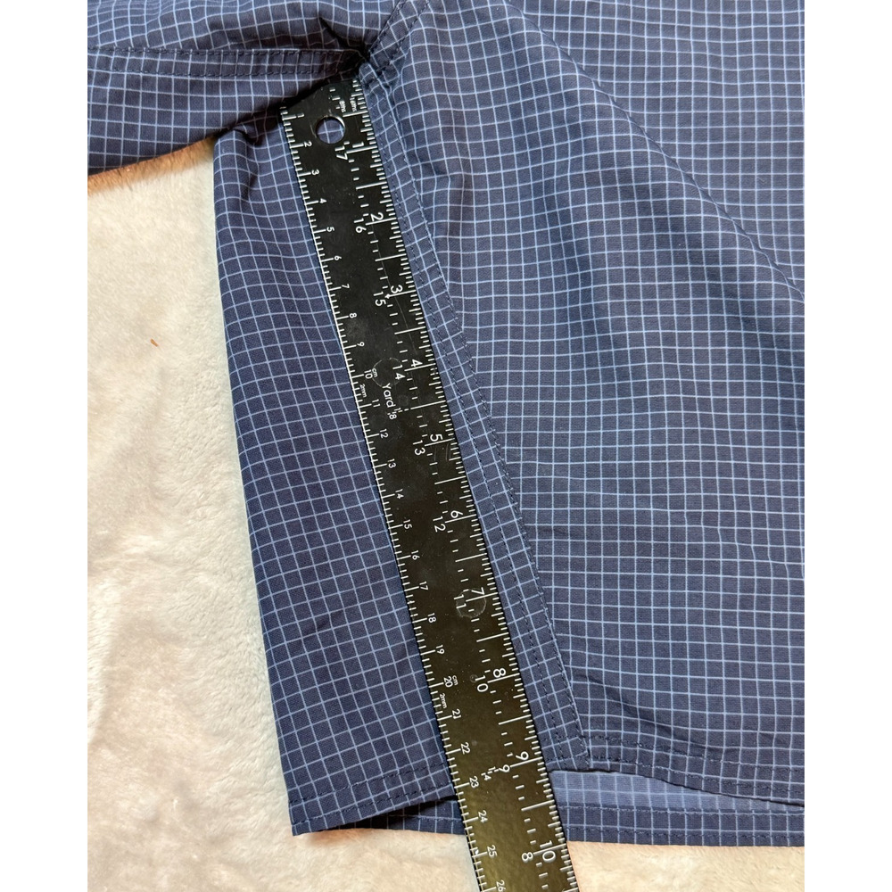 Pantagonia Men's Wavefarer Shorts Size 33 Gorpcore Costal Preppy Minimalist Tech - Picture 4 of 7